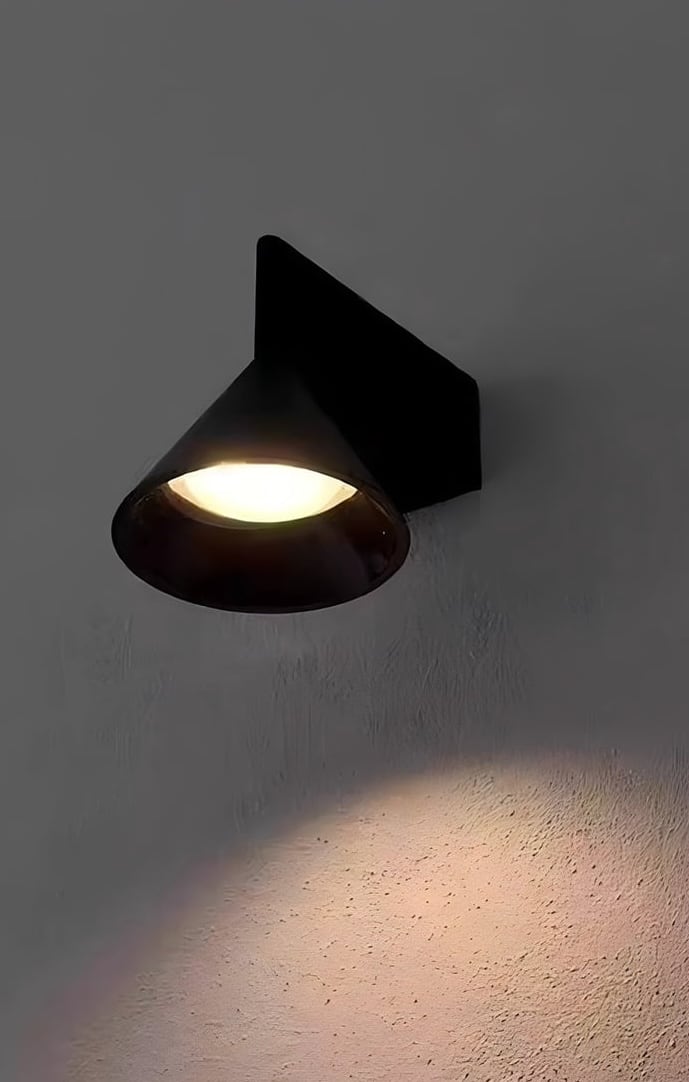 Apollo10|12 Alloy Sconce