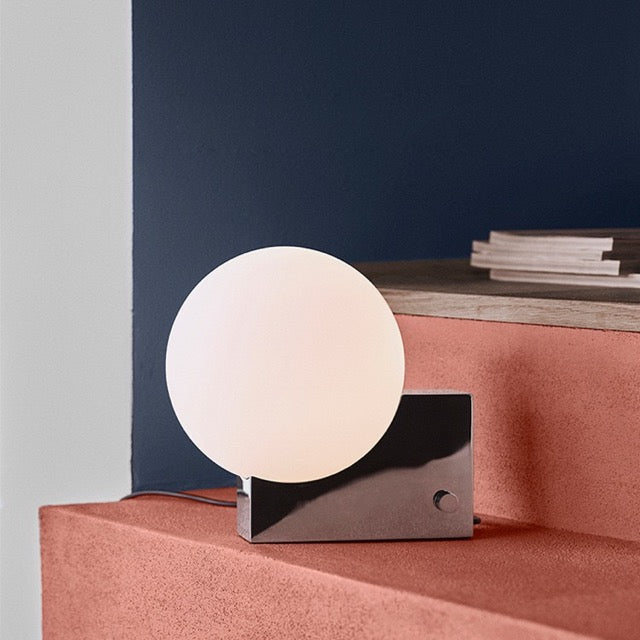 Image of SY2 Glass Orb Table Lamp | Sconce