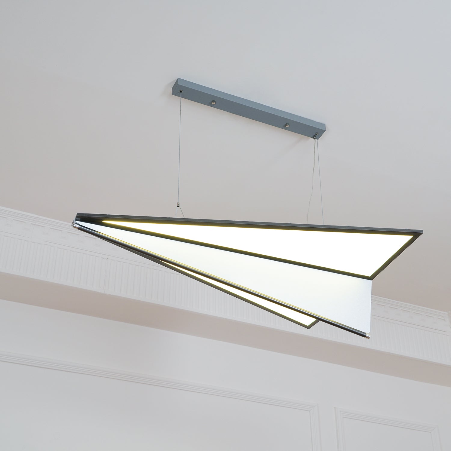 Aerodynamic Aircraft LED Pendant