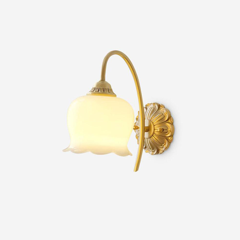 Golden Bell Orchid Wall Light / L 5.5″ x W 9.1″ x H 9.8″/ L 14cm x 23cm x H 25cm / Brass & Beige