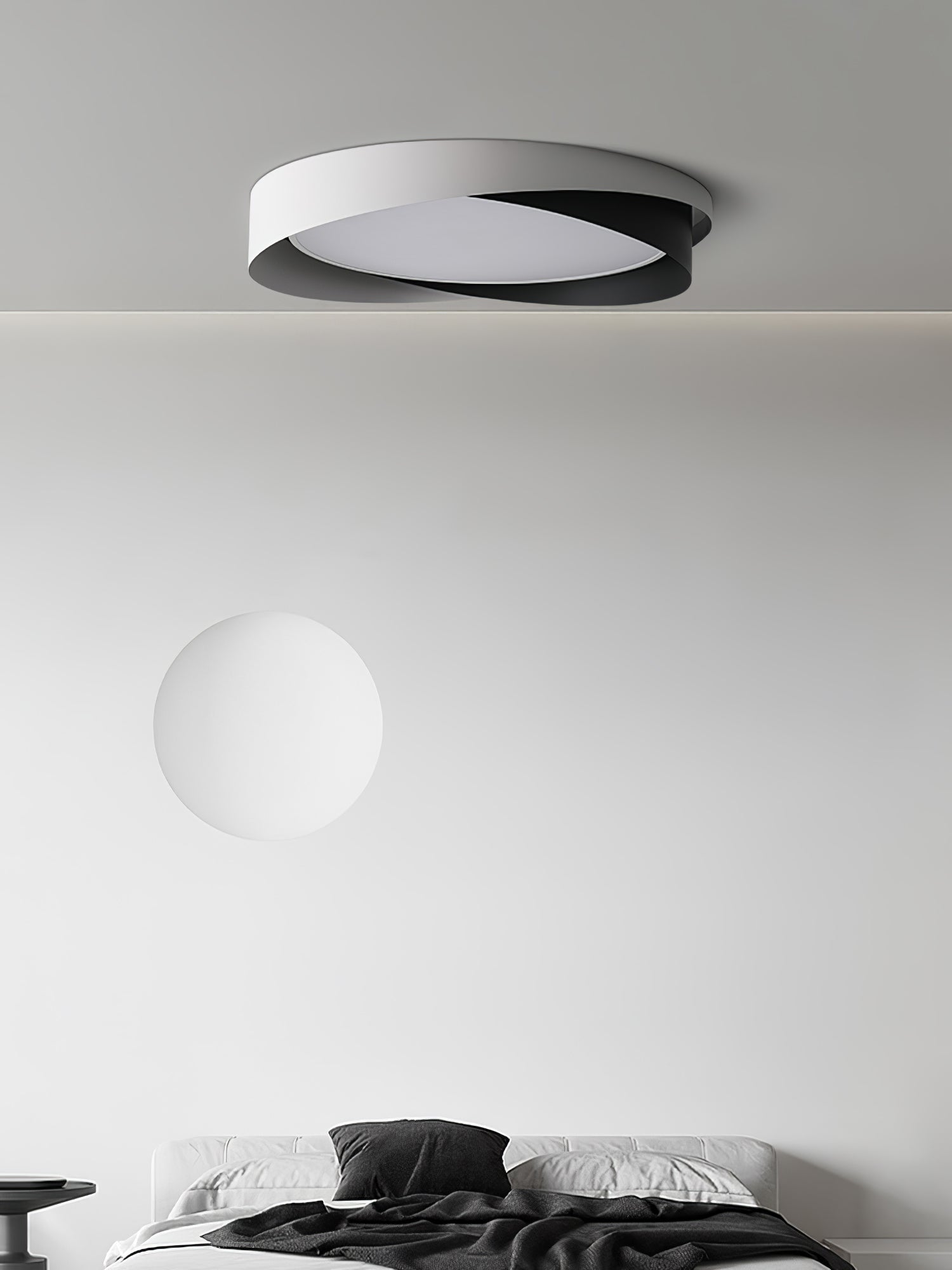 Halo Ring LED Flush Ceiling Light / ∅ 23.6″ x H 3.5″ / Dia 60cm x H 9cm (Power: ~48W) / Black & Gold / Cool Light