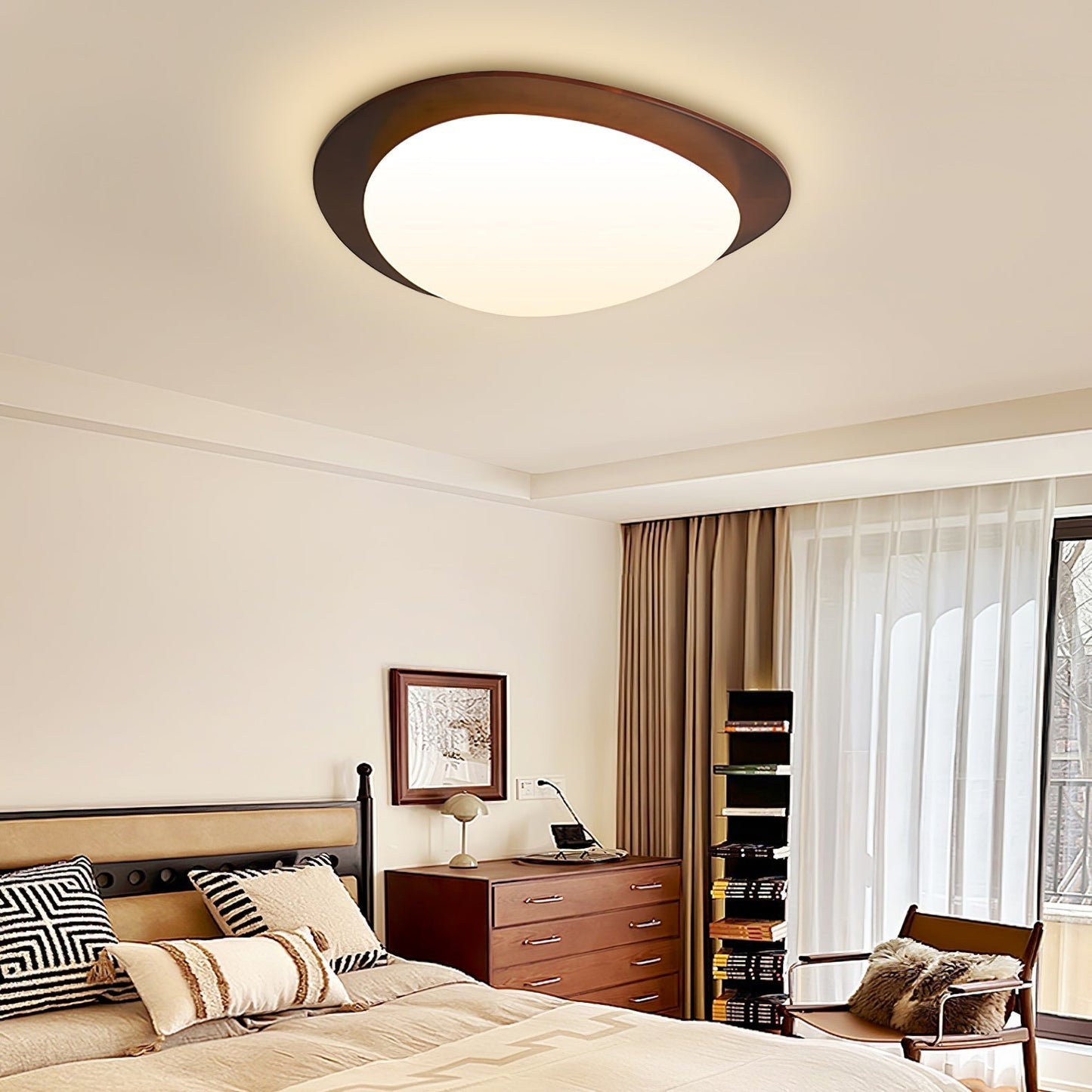 Sculptural Pebble LED Floor Lamp / ∅ 15″ x H 3.1″ / Dia 38cm x H 8cm / Walnut Wood / Cool Light