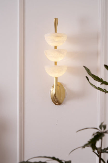 Trio Alabaster Globe LED Wall Light / ∅ 5.9″ x H 21.7″ / Dia 15cm x H 55cm / Black & Warm Light